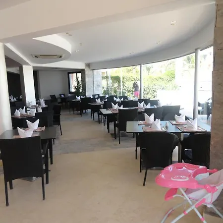 Premium Seagull Beach Resort